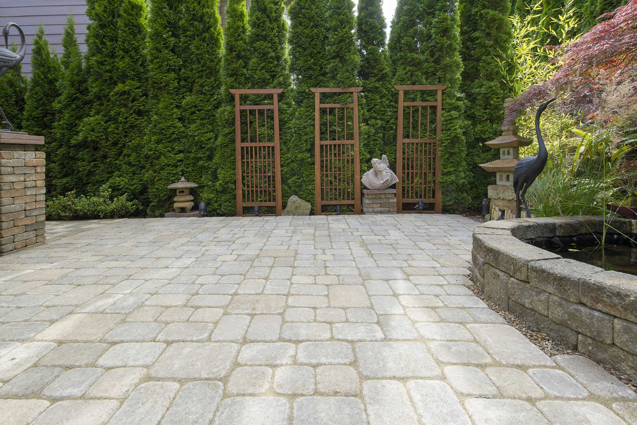 which material should you choose for your patio or hardscape
