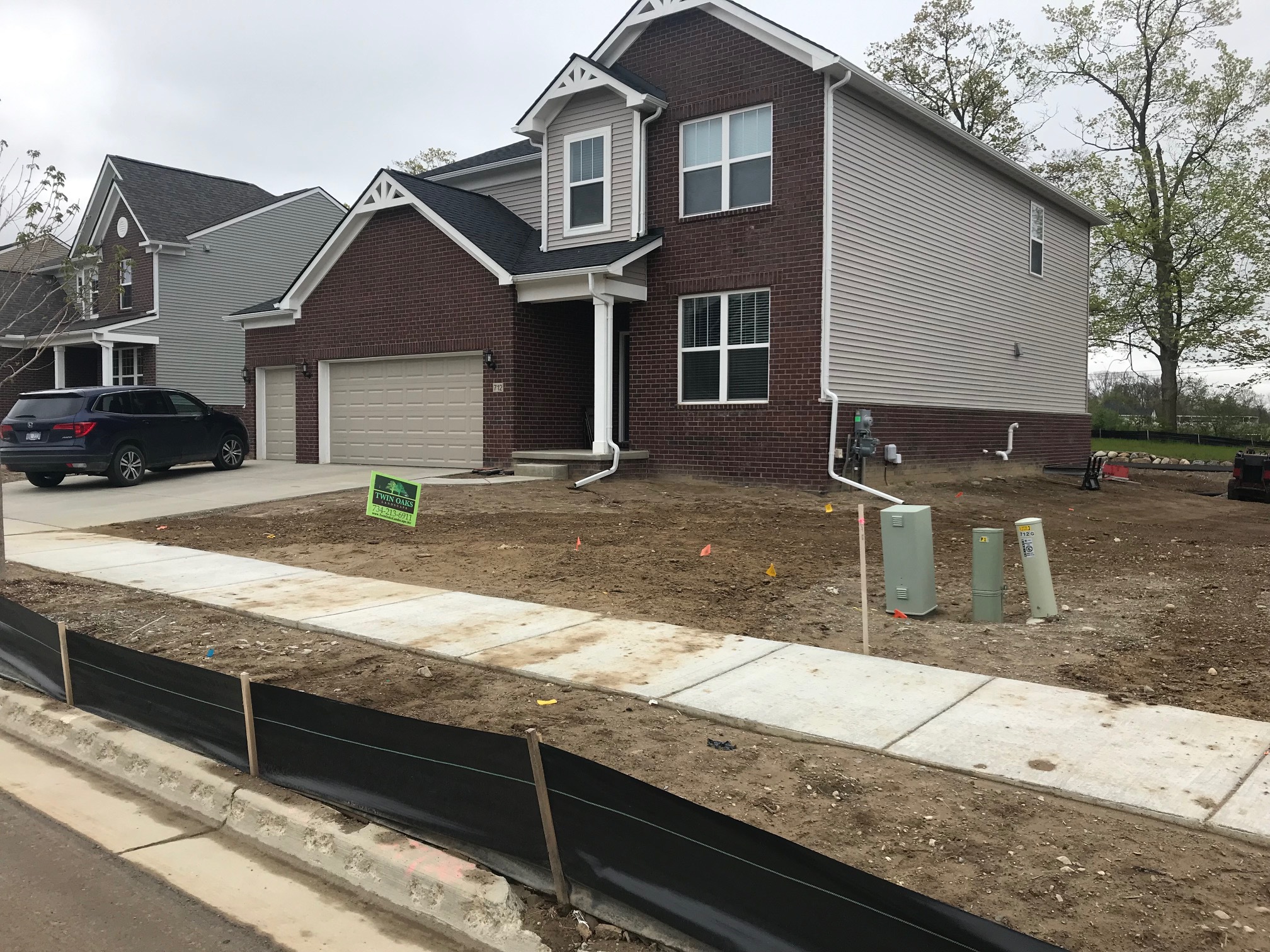 Newly constructed home with no landscape.