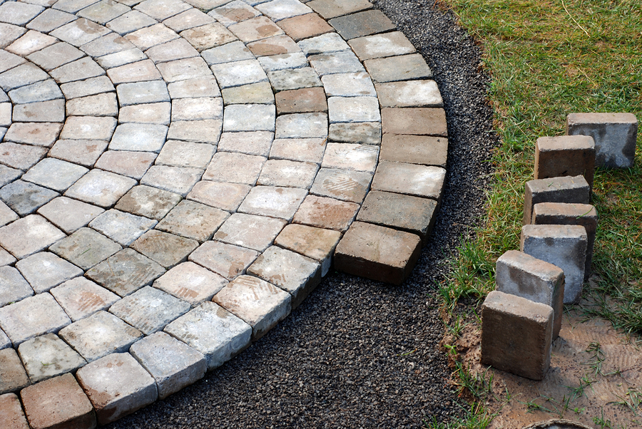 Finding the Right Contractor to Build a Brick Paver Patio Post Thumbnail