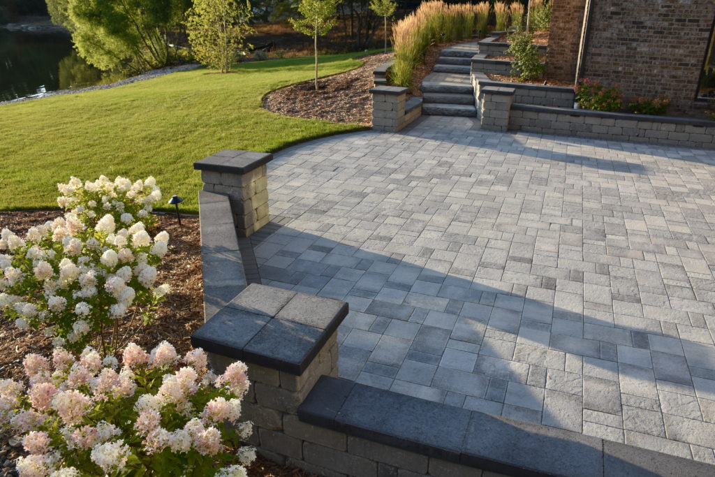 Project spotlight of patio paver with columns.